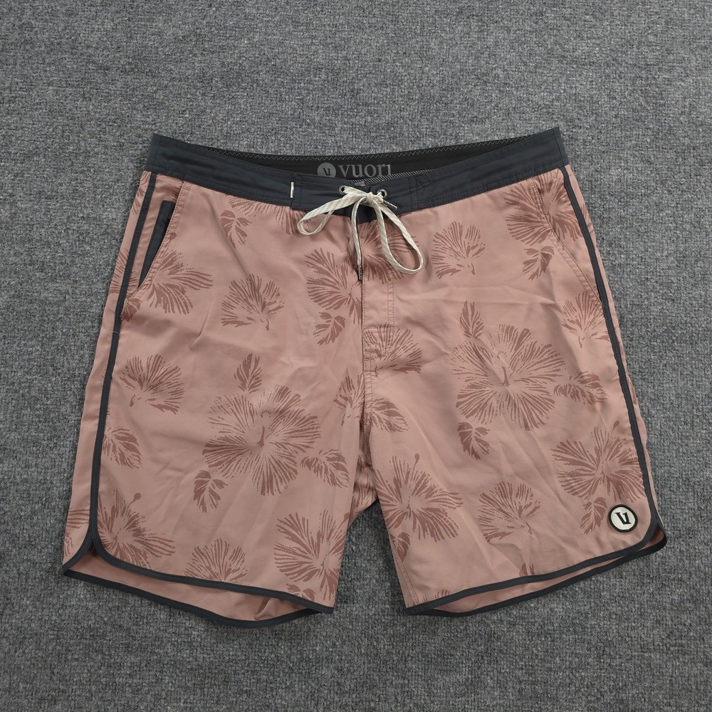Vuori Board Shorts Mens 36 Pink Floral Cruise Swim Trunks Quick Dry Surf Beach